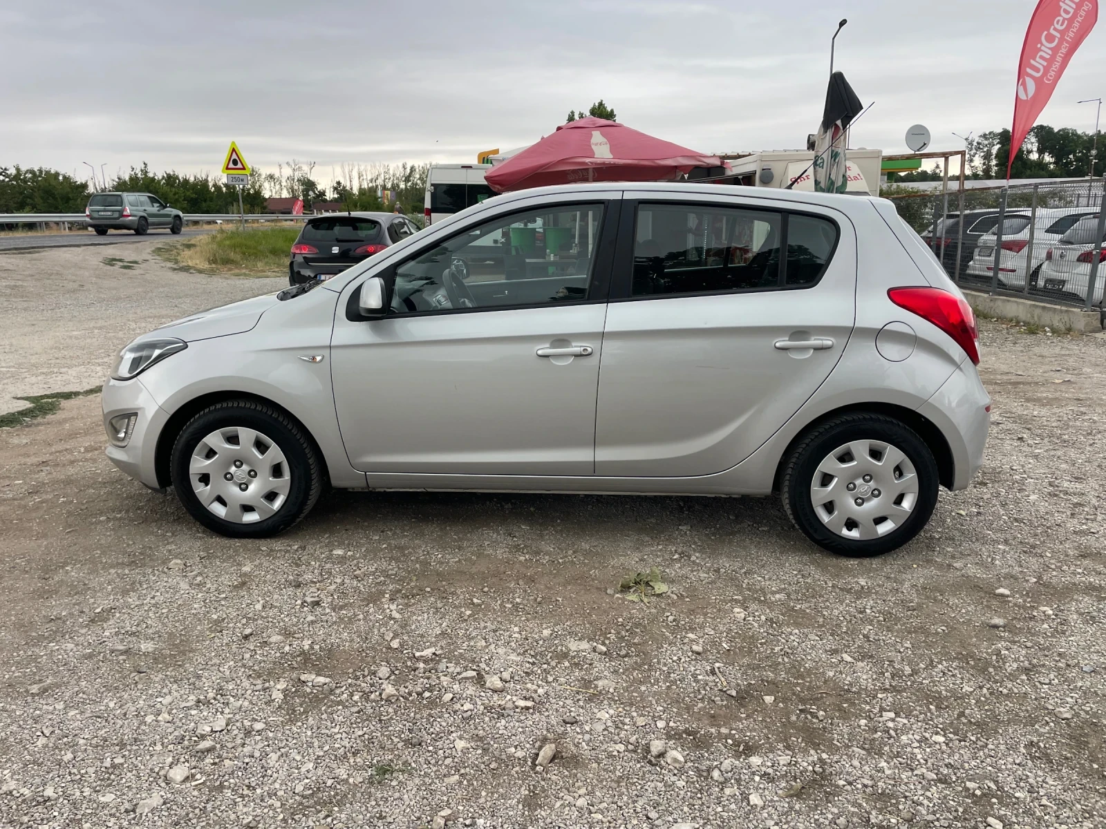 Hyundai I20 1.1GRDI-FEIS-LED-ITALIA | Mobile.bg — изображение 13