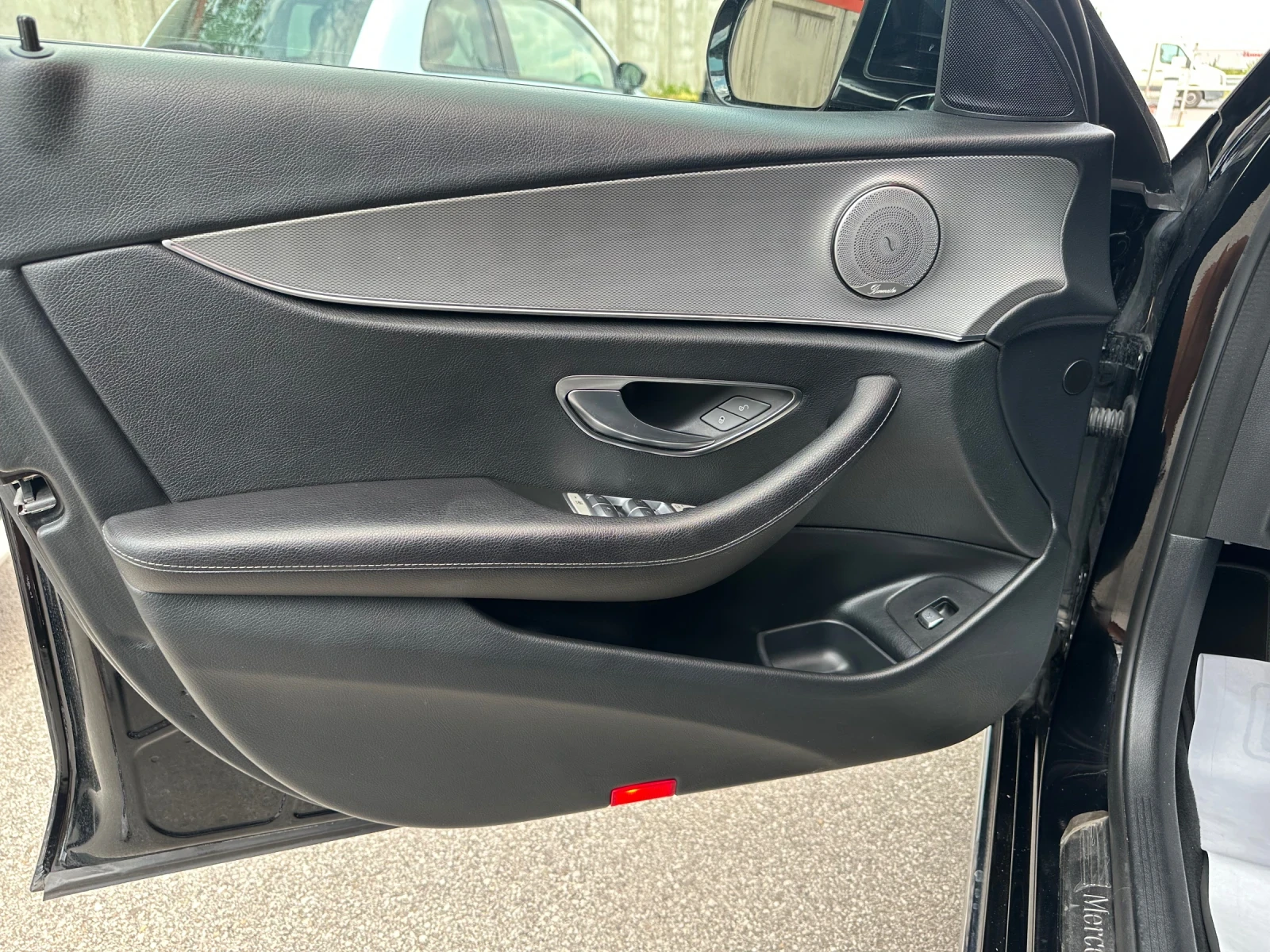 Mercedes-Benz E 220 cdi.9Gtr.4Matic Spot.Navi.Led.Ambien.... | Mobile.bg   12