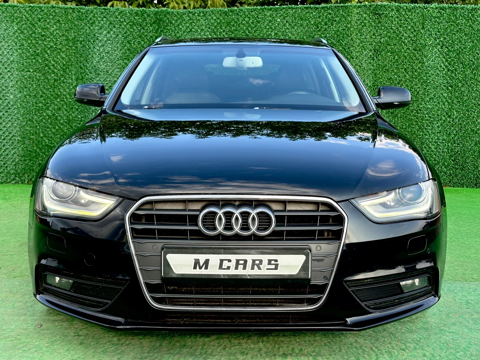 Audi A4 S-LINE  2.0 TDI 143ks - изображение 3