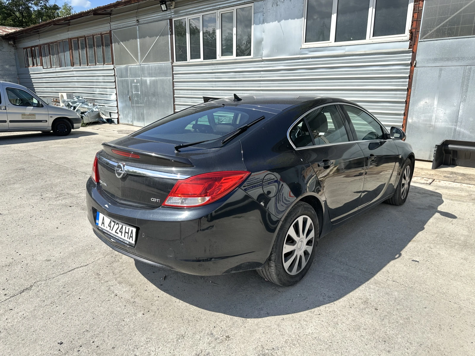 Opel Insignia  - изображение 3
