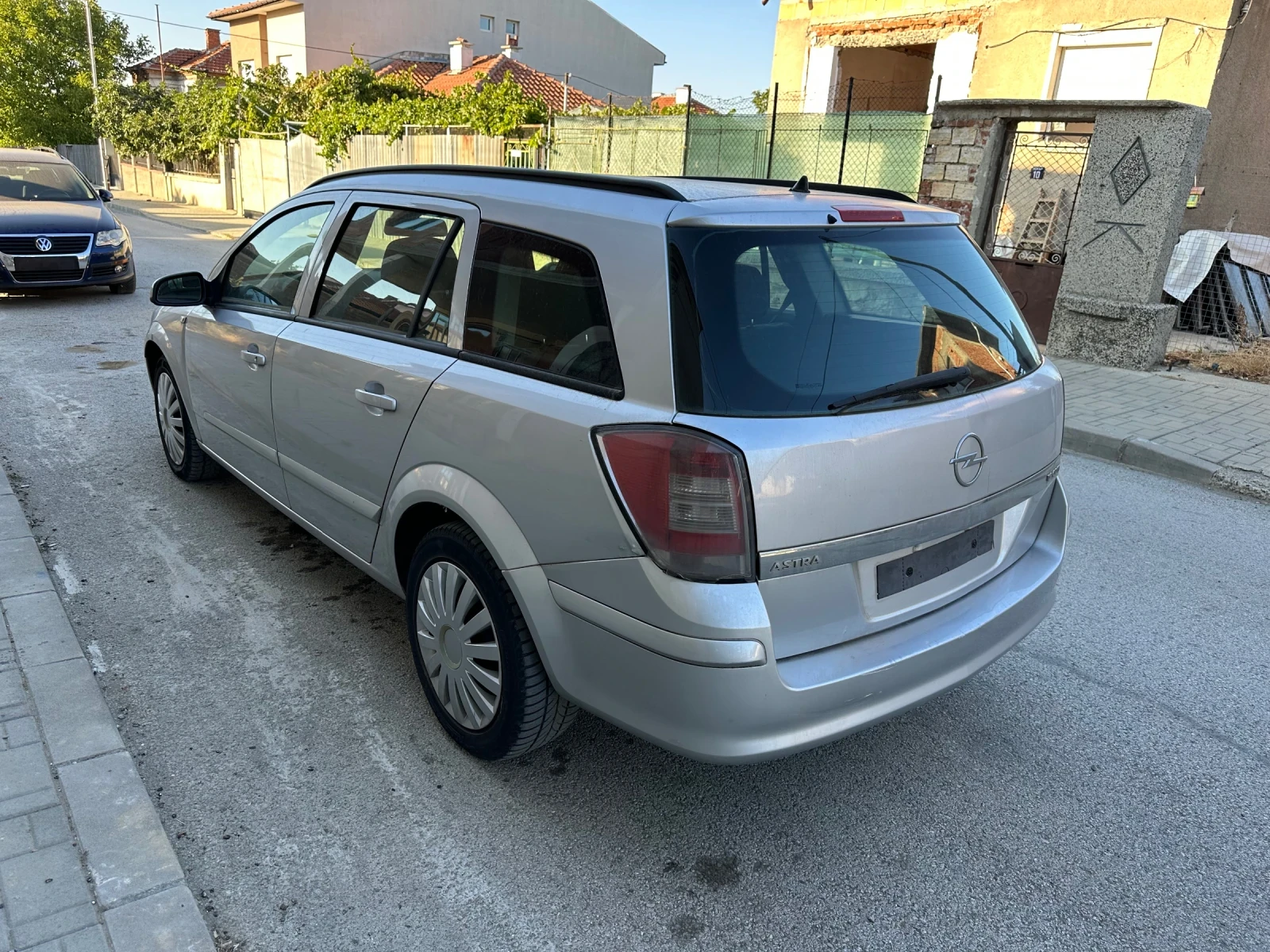 Opel Astra 1.9 cdti 101 - изображение 4