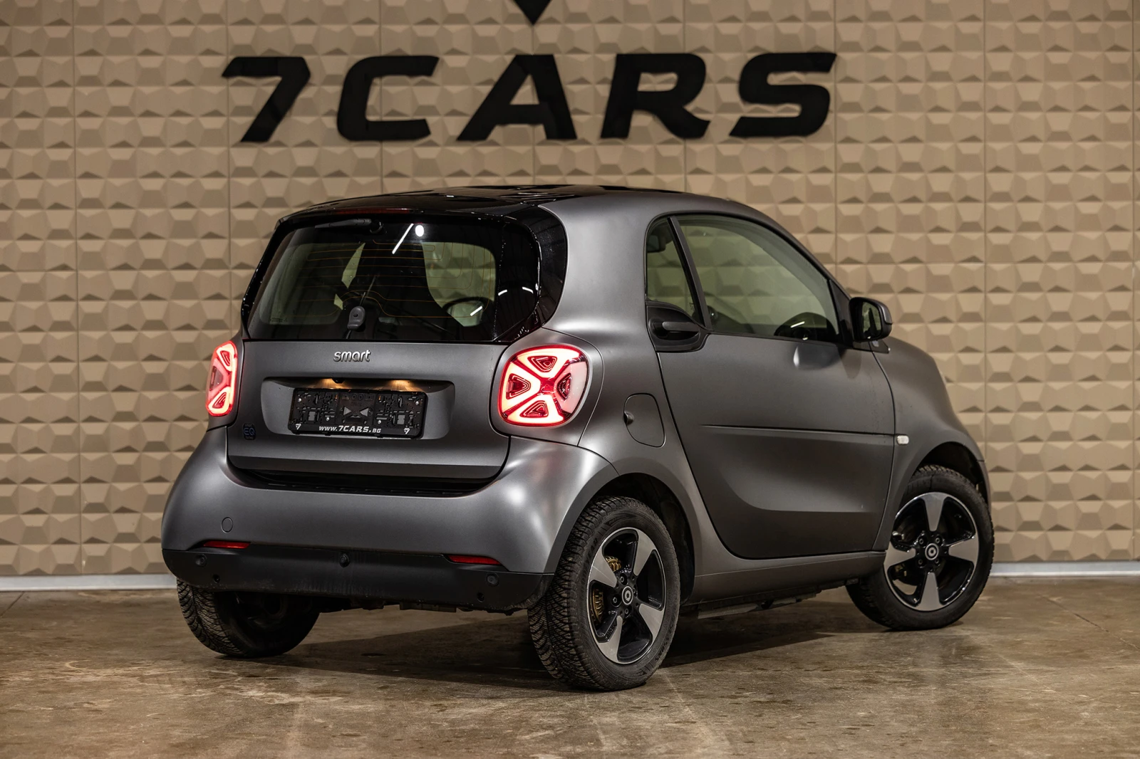 Smart Fortwo COUPE * EQ * ПАНОРАМА * АВТОМАТ - изображение 8