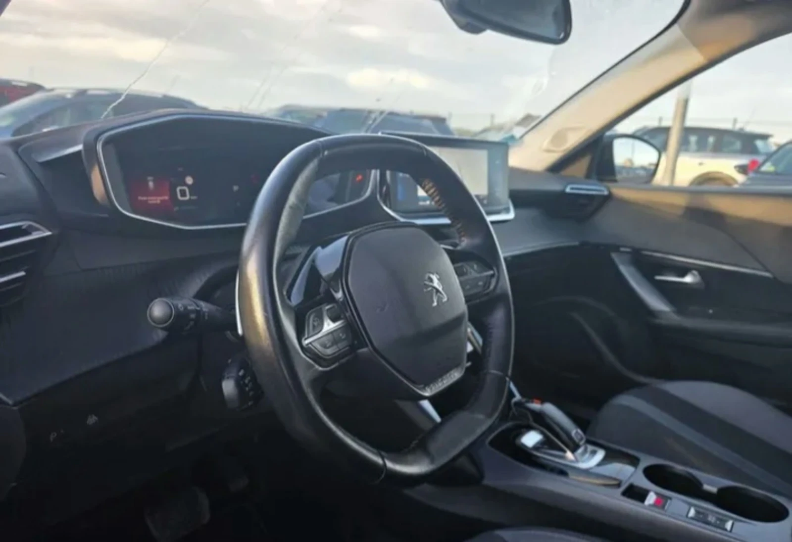 Peugeot 2008 1.5BlueHdi EAT8 ALLURE - изображение 6