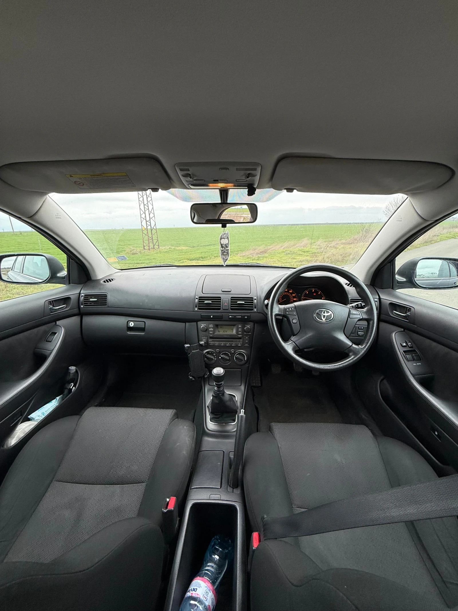 Toyota Avensis  - изображение 8