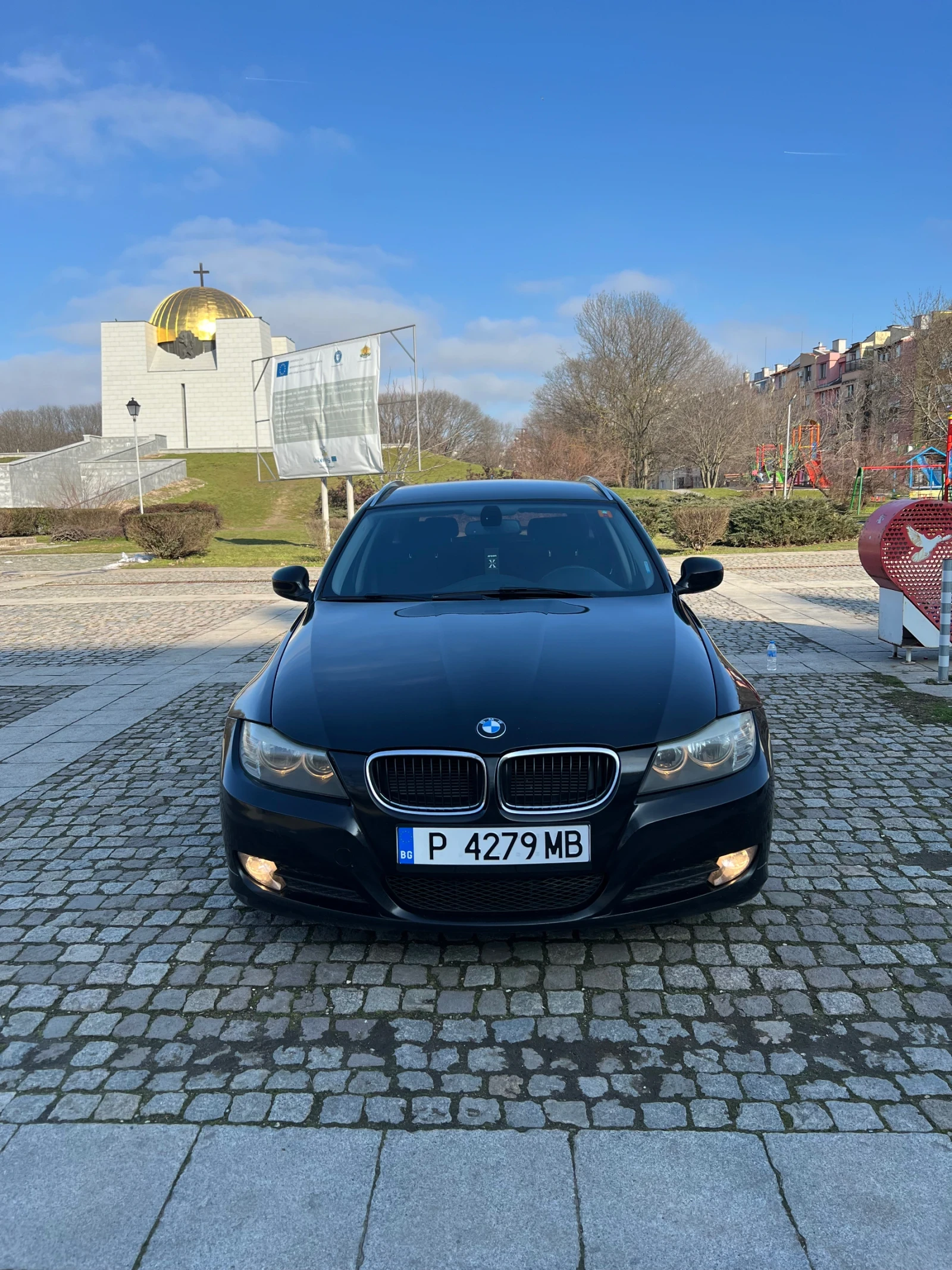 BMW 320  - изображение 2