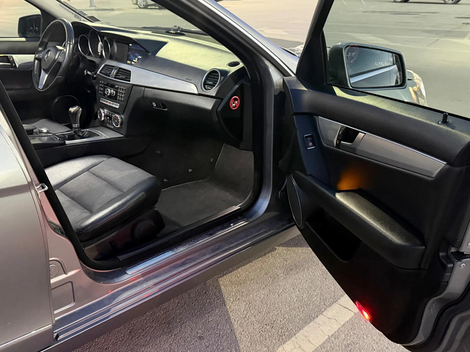 Mercedes-Benz C 200 2.2 Blue Efficiency , снимка 16 - Автомобили и джипове - 53786300