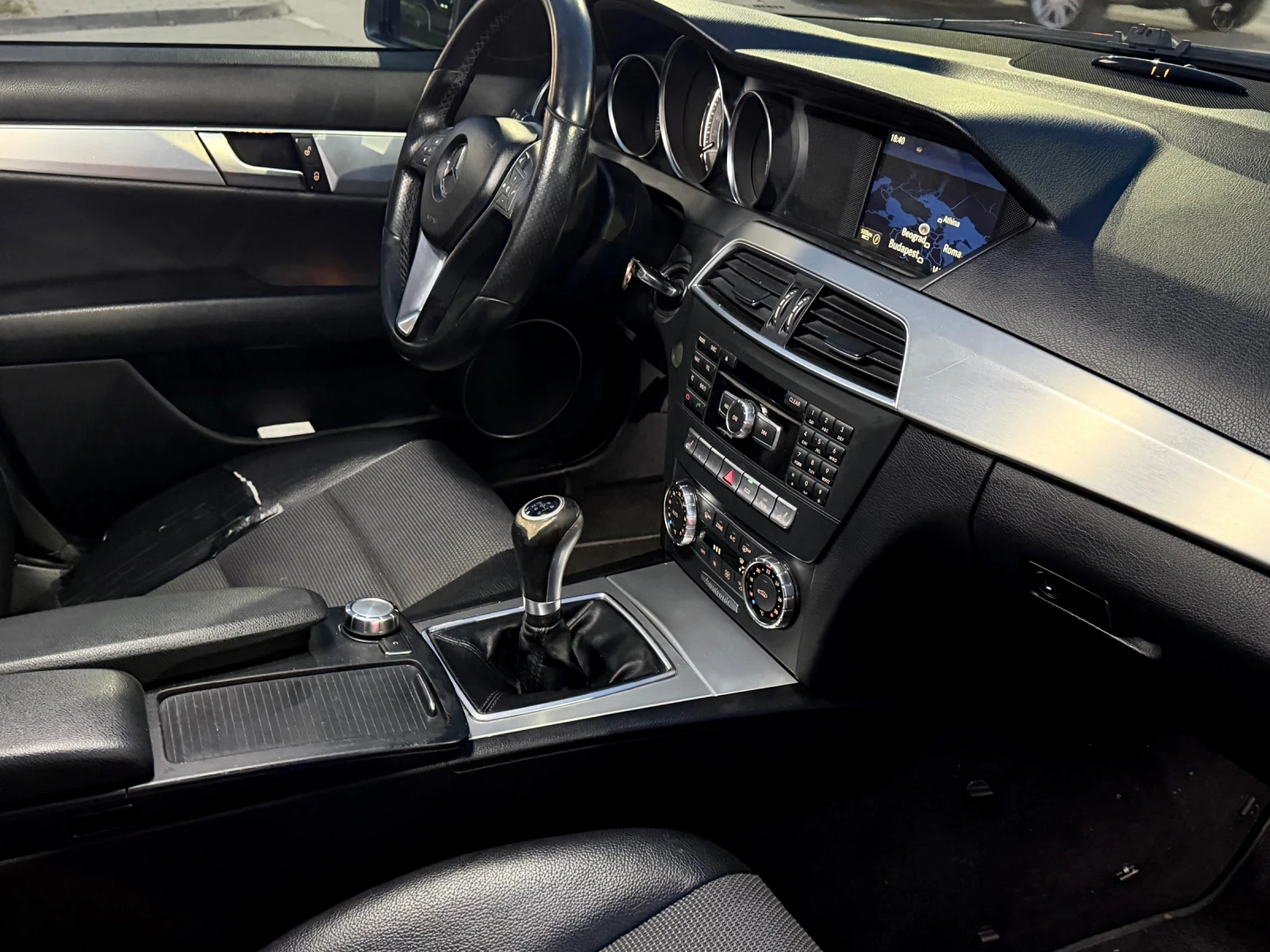 Mercedes-Benz C 200 2.2 Blue Efficiency , снимка 15 - Автомобили и джипове - 53786300