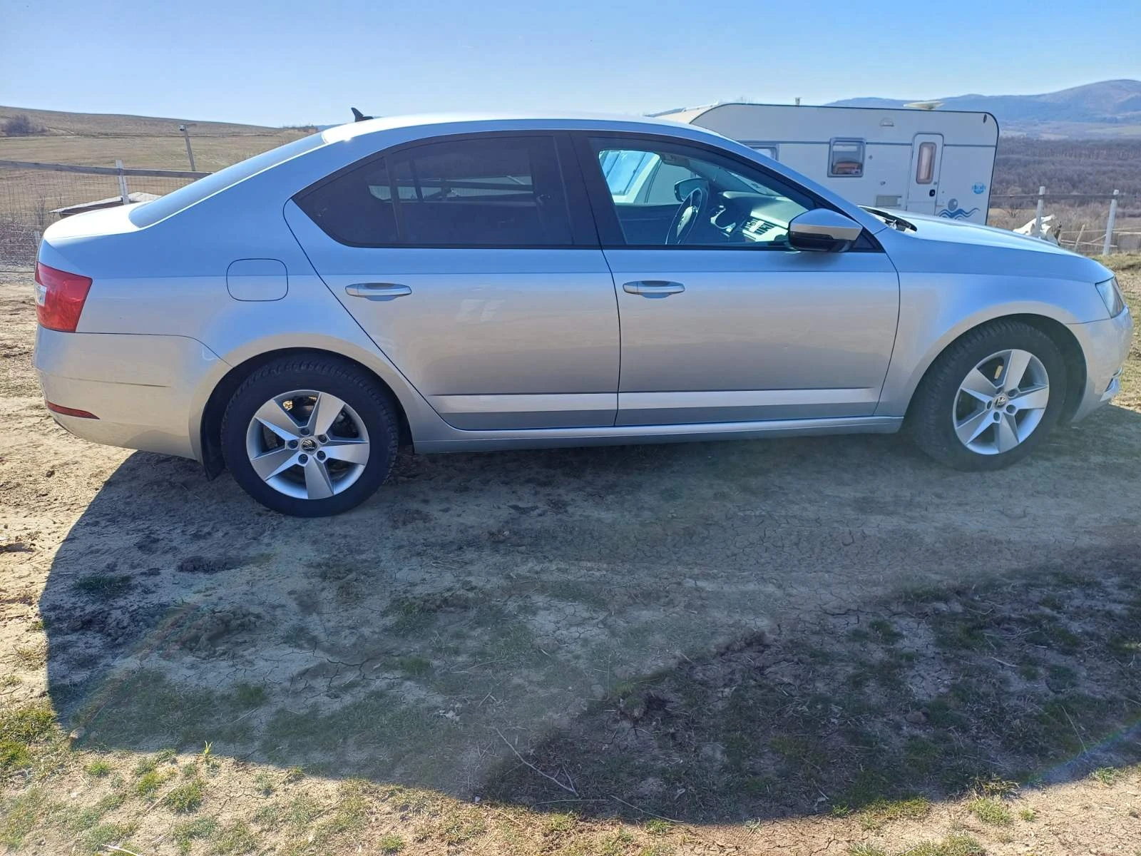 Skoda Octavia 1.6/116, 80 к. км., ръчка, снимка 4 - Автомобили и джипове - 53790949