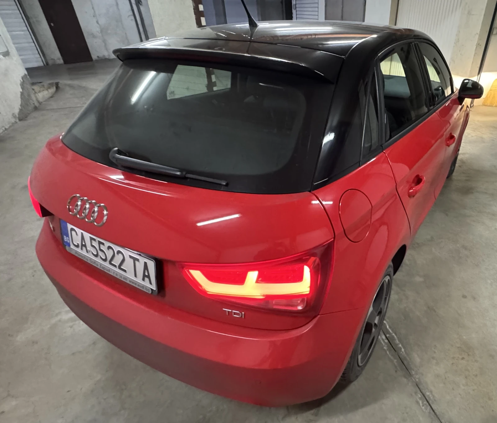 Audi A1 1.6 TDI AUTOMAT, снимка 3 - Автомобили и джипове - 53868966