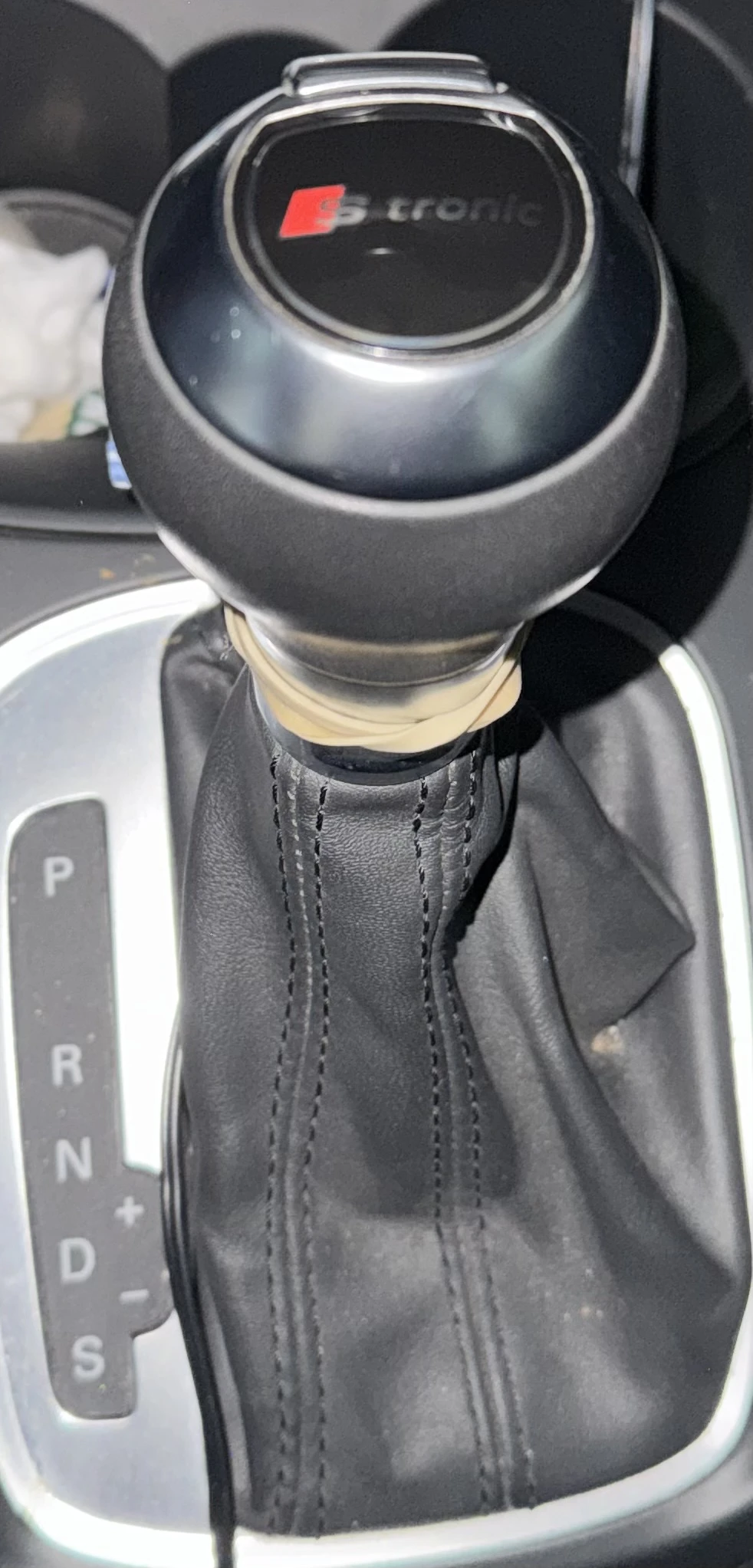 Audi A1 1.6 TDI AUTOMAT, снимка 11 - Автомобили и джипове - 53868966