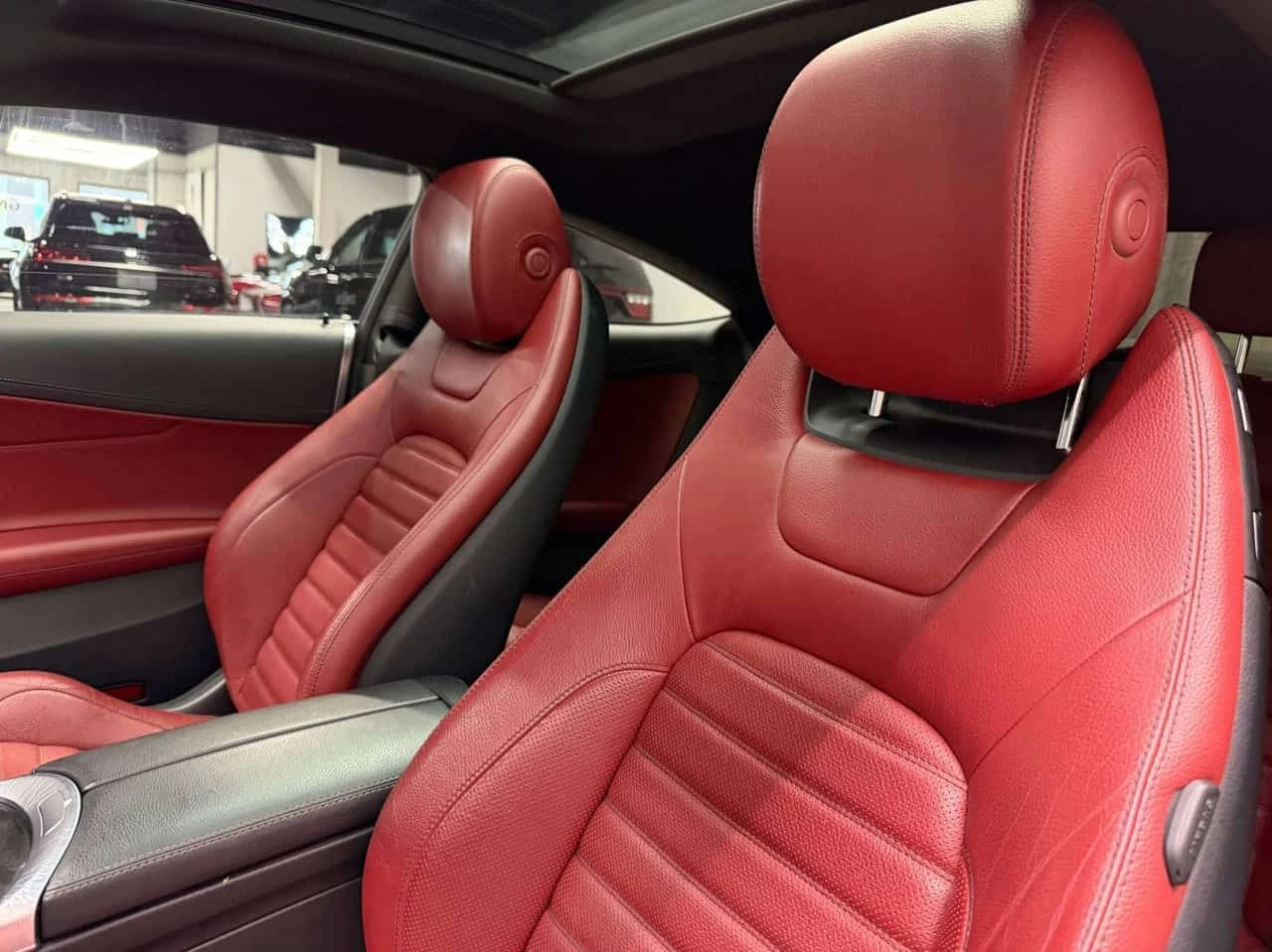 Mercedes-Benz C 43 AMG DISTRONIC* BURMESTER* ФИКСИРАНА ЦЕНА* , снимка 10 - Автомобили и джипове - 53997620