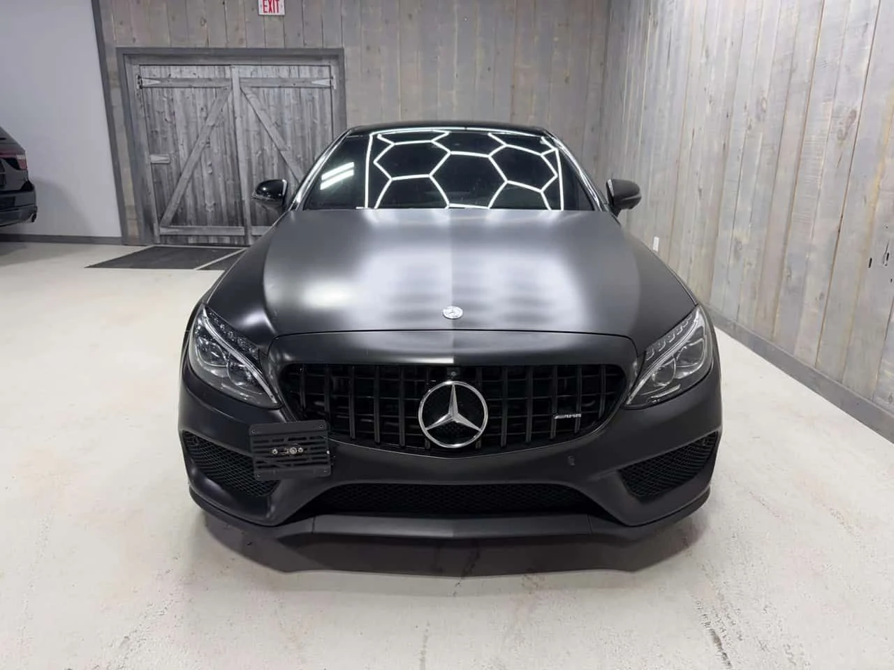 Mercedes-Benz C 43 AMG DISTRONIC* BURMESTER* ФИКСИРАНА ЦЕНА* , снимка 4 - Автомобили и джипове - 53997620