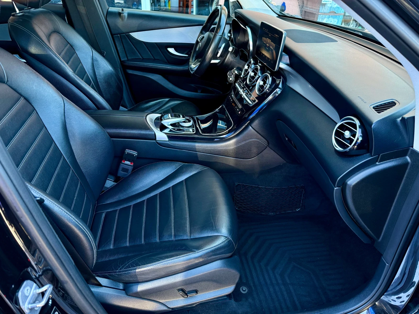 Mercedes-Benz GLC 350 d-258��-2018�-AMG-������ ������� | Mobile.bg � ����������� 9