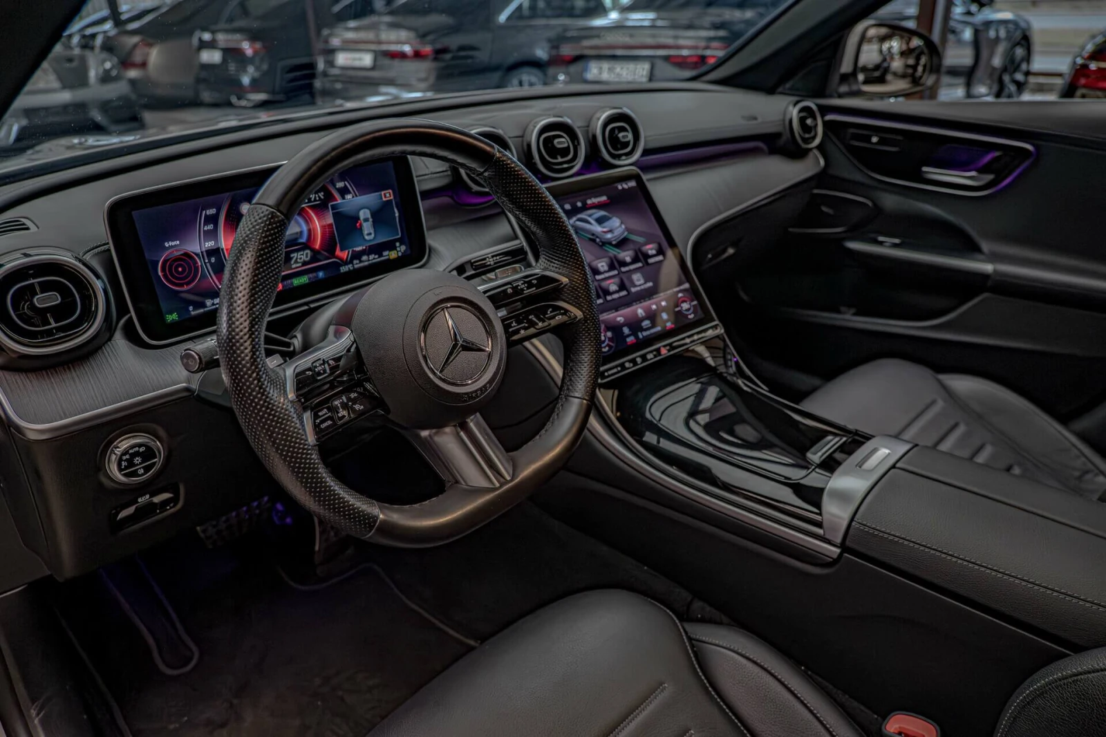 Mercedes-Benz C 400 e/AMG Line/4Matic/Ambient/Камера/MBUX/Панорама, снимка 7 - Автомобили и джипове - 54896731