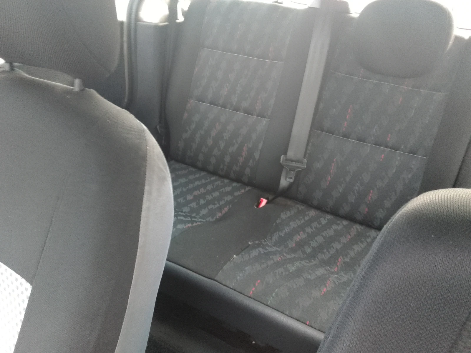 Citroen Berlingo 1.6hdi, снимка 8 - Автомобили и джипове - 54997812