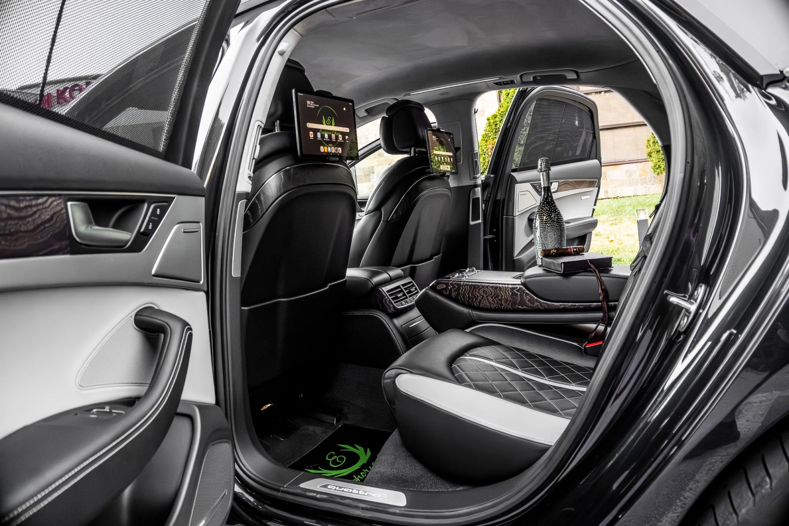 Audi A8 4.2TDI* ABT 430HP* DESIGN SELECTION* 3XTV* FULL, снимка 10 - Автомобили и джипове - 55793800