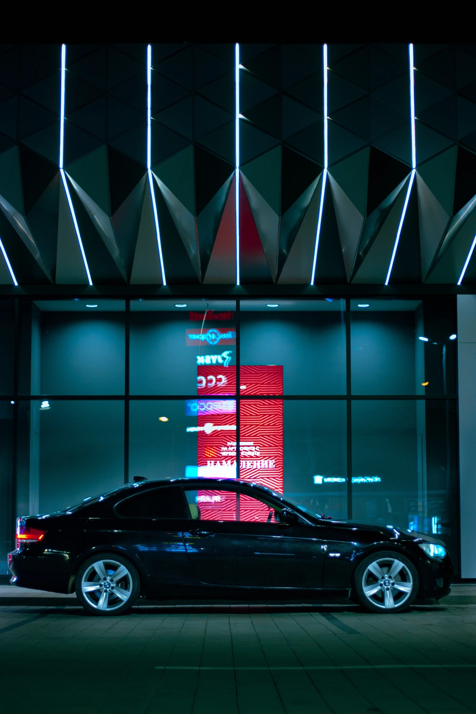 BMW 320, снимка 3 - Автомобили и джипове - 55843469
