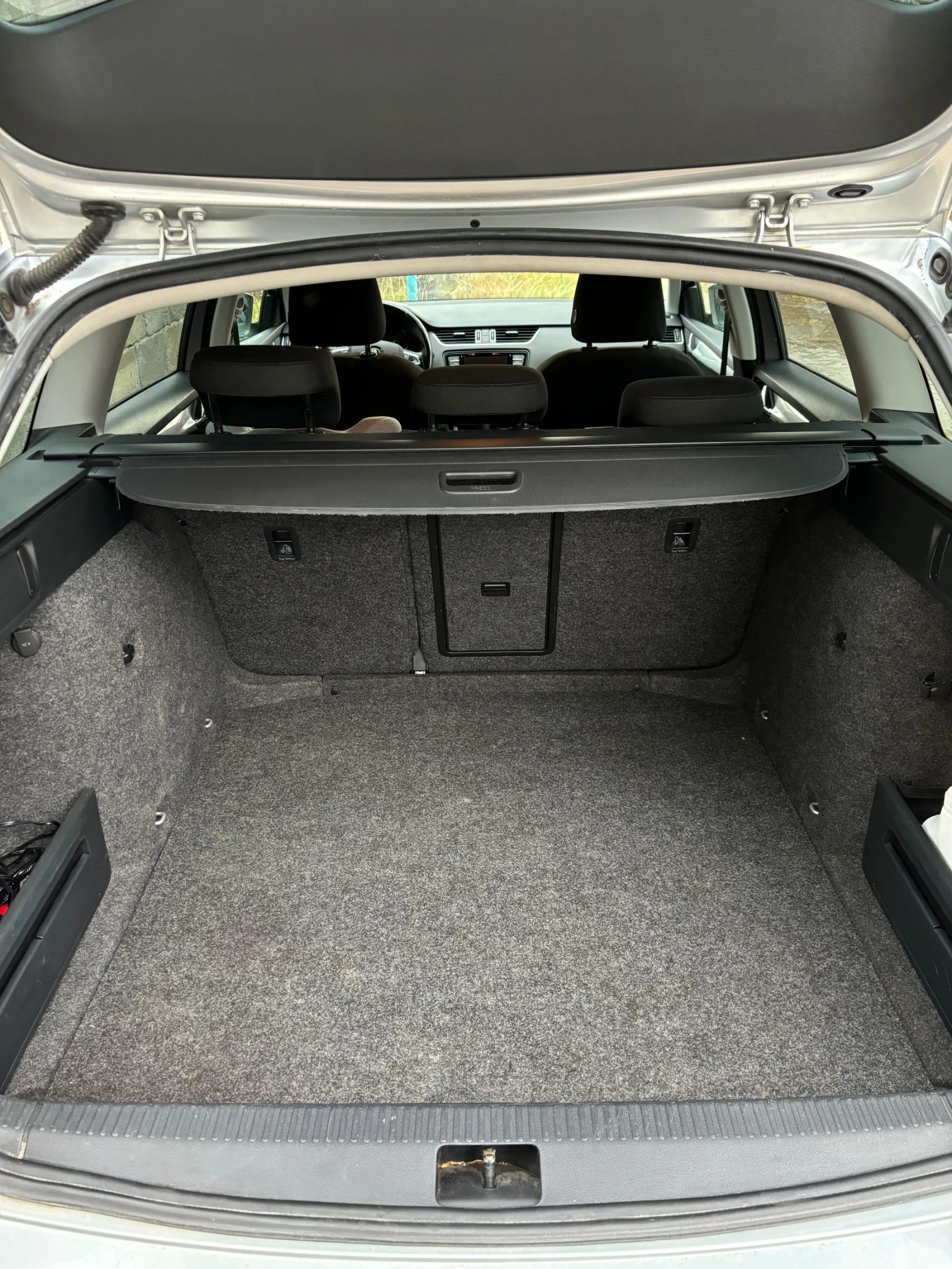 Skoda Octavia 2.0 tdi 150 hp, снимка 11 - Автомобили и джипове - 55881031