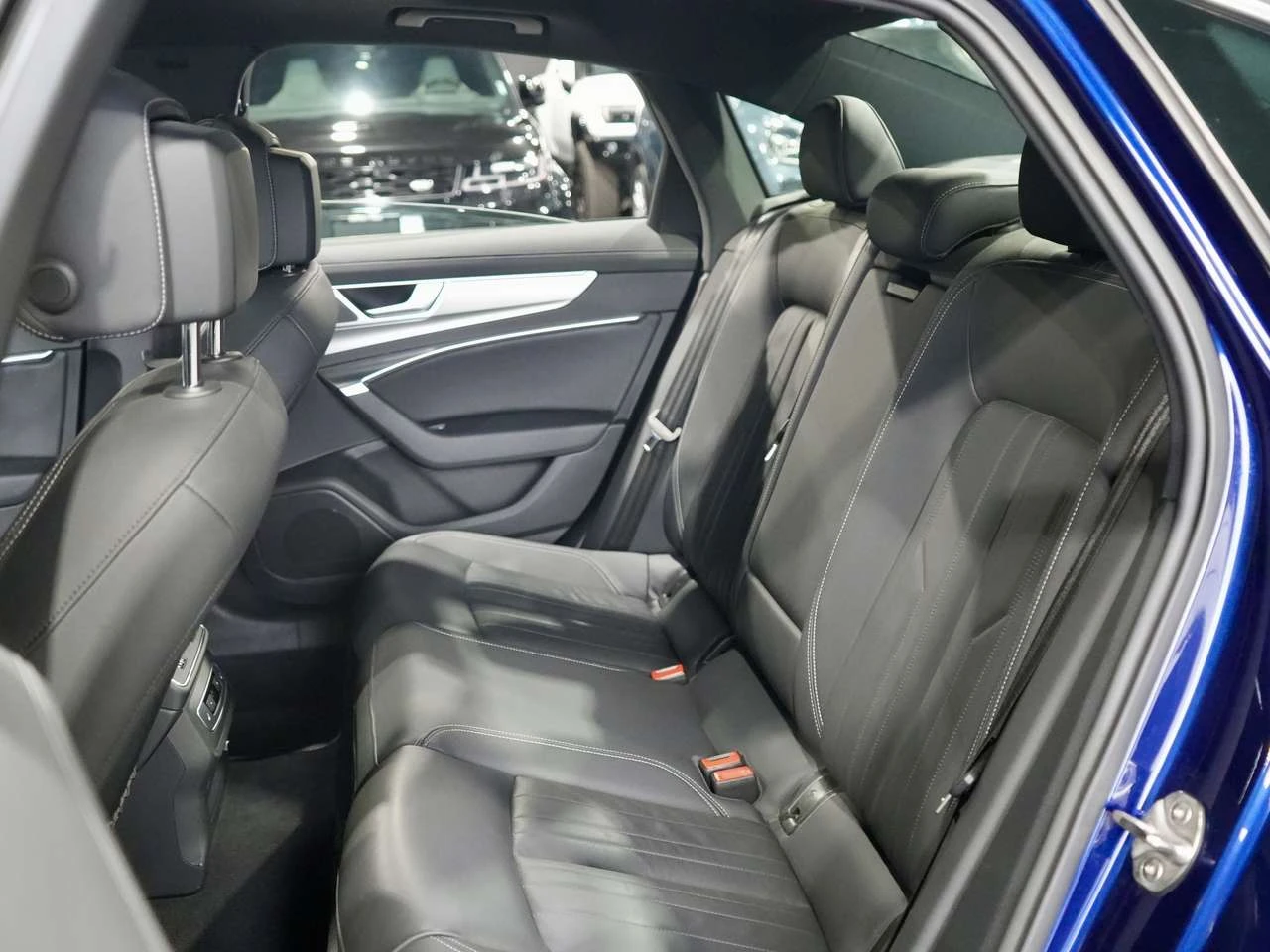 Audi A6 Premium/ S LINE/ROOF/CARPLAY/DRIVE ASSIST/PARK AID | Mobile.bg � ����������� 11