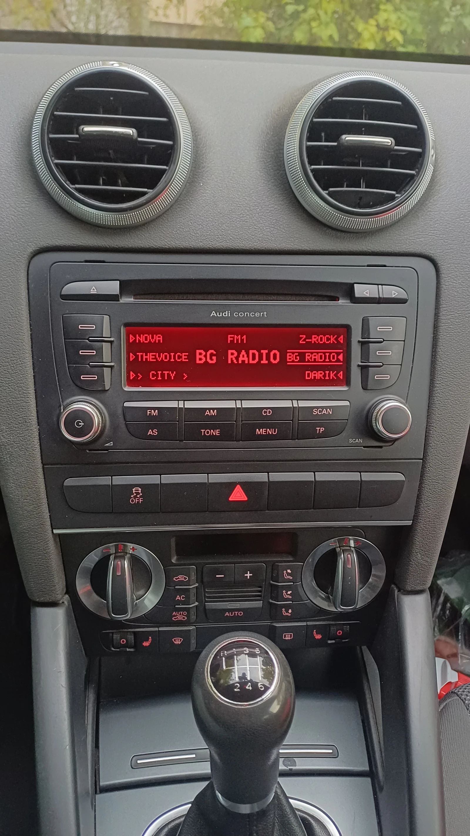 Audi A3 1.8 TFSI, снимка 6 - Автомобили и джипове - 56508517