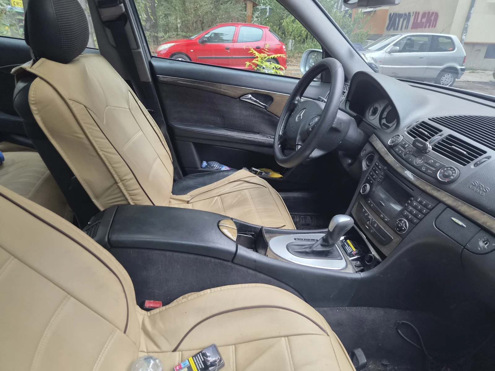 Mercedes-Benz E 270, снимка 5 - Автомобили и джипове - 56525101