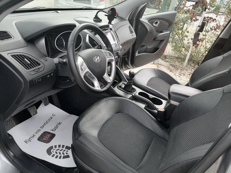 Hyundai IX35, снимка 9 - Автомобили и джипове - 47292120