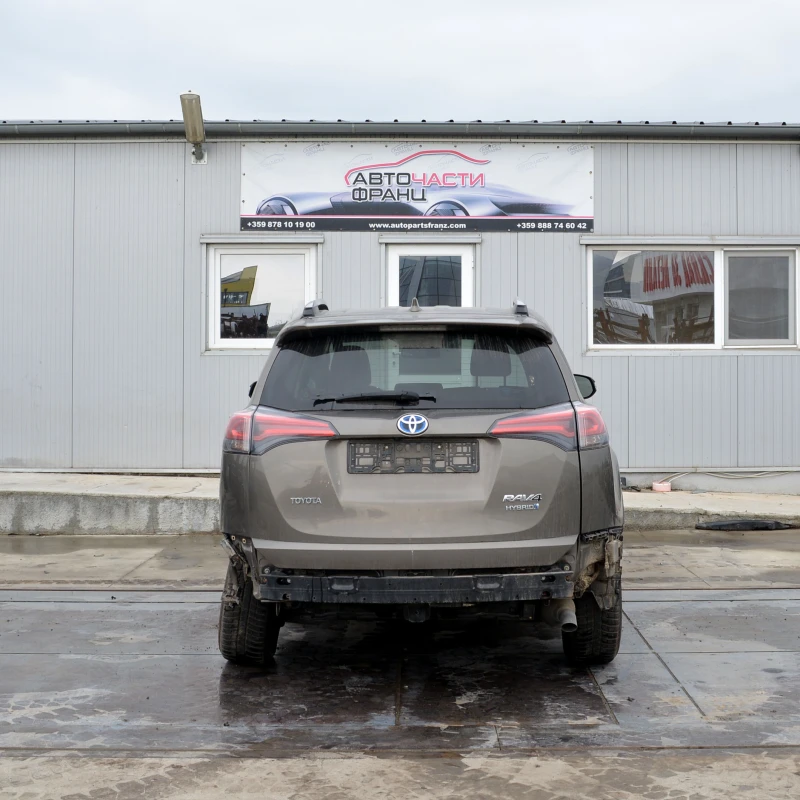 Toyota Rav4 2.5 Hybrid, снимка 4 - Автомобили и джипове - 49763142