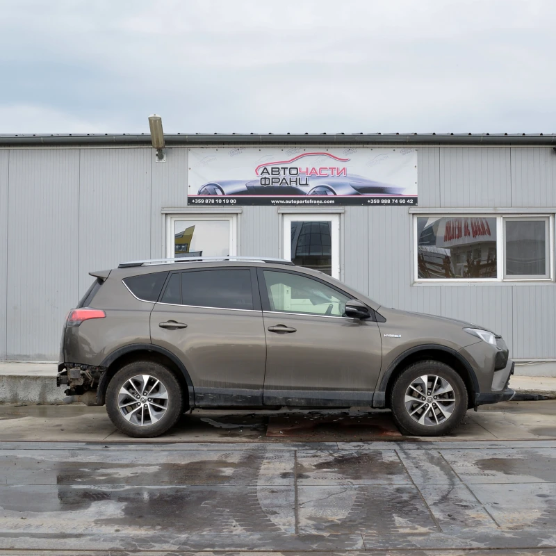 Toyota Rav4 2.5 Hybrid, снимка 2 - Автомобили и джипове - 49763142