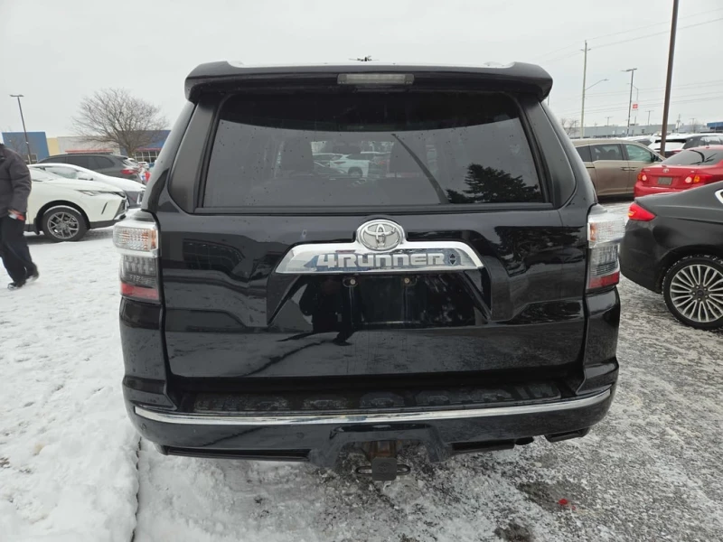 Toyota 4runner * SR5 * CARFAX * БЕЗ ПЪРВОНАЧАЛНА ВНОСКА, снимка 4 - Автомобили и джипове - 53085983