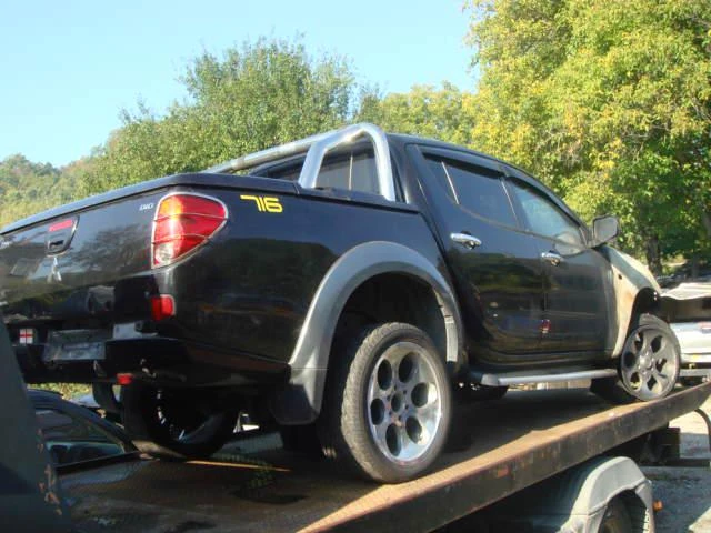 Mitsubishi L200 2.5DID, снимка 1 - Автомобили и джипове - 46834207