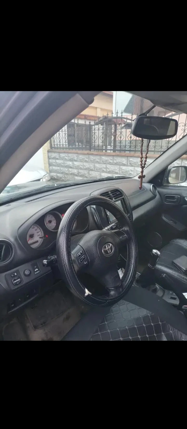 Toyota Rav4, снимка 6 - Автомобили и джипове - 49204831