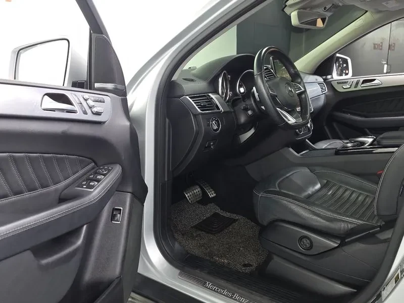 Mercedes-Benz GLE 350 D 4MATIC, снимка 10 - Автомобили и джипове - 55562876