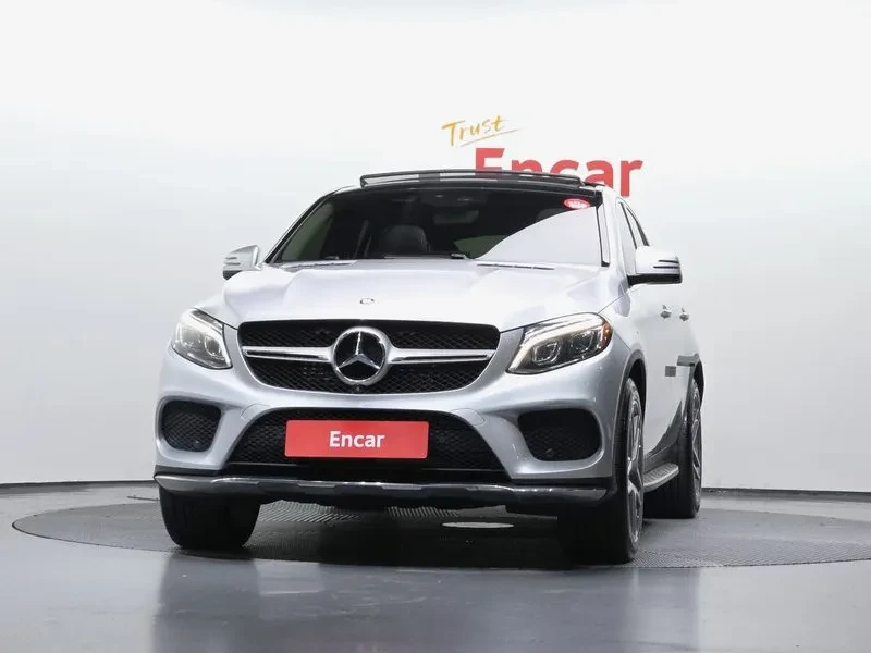 Mercedes-Benz GLE 350 D 4MATIC, снимка 3 - Автомобили и джипове - 55562876