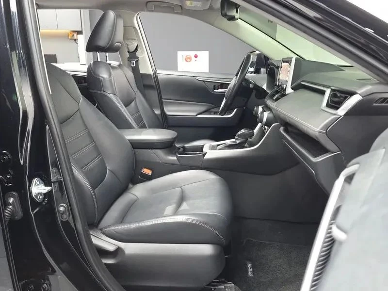 Toyota Rav4, снимка 11 - Автомобили и джипове - 56685201