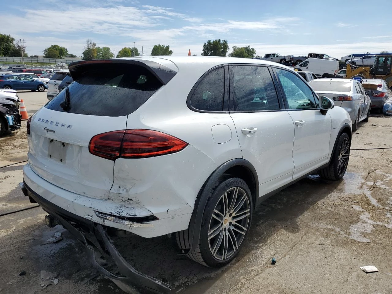 Porsche Cayenne  - изображение 3