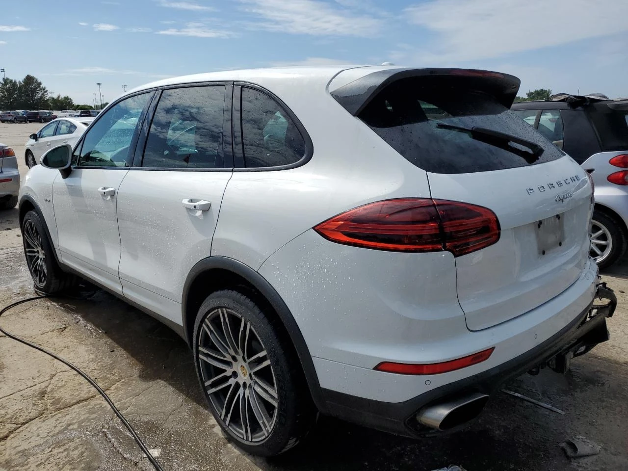 Porsche Cayenne  - изображение 2