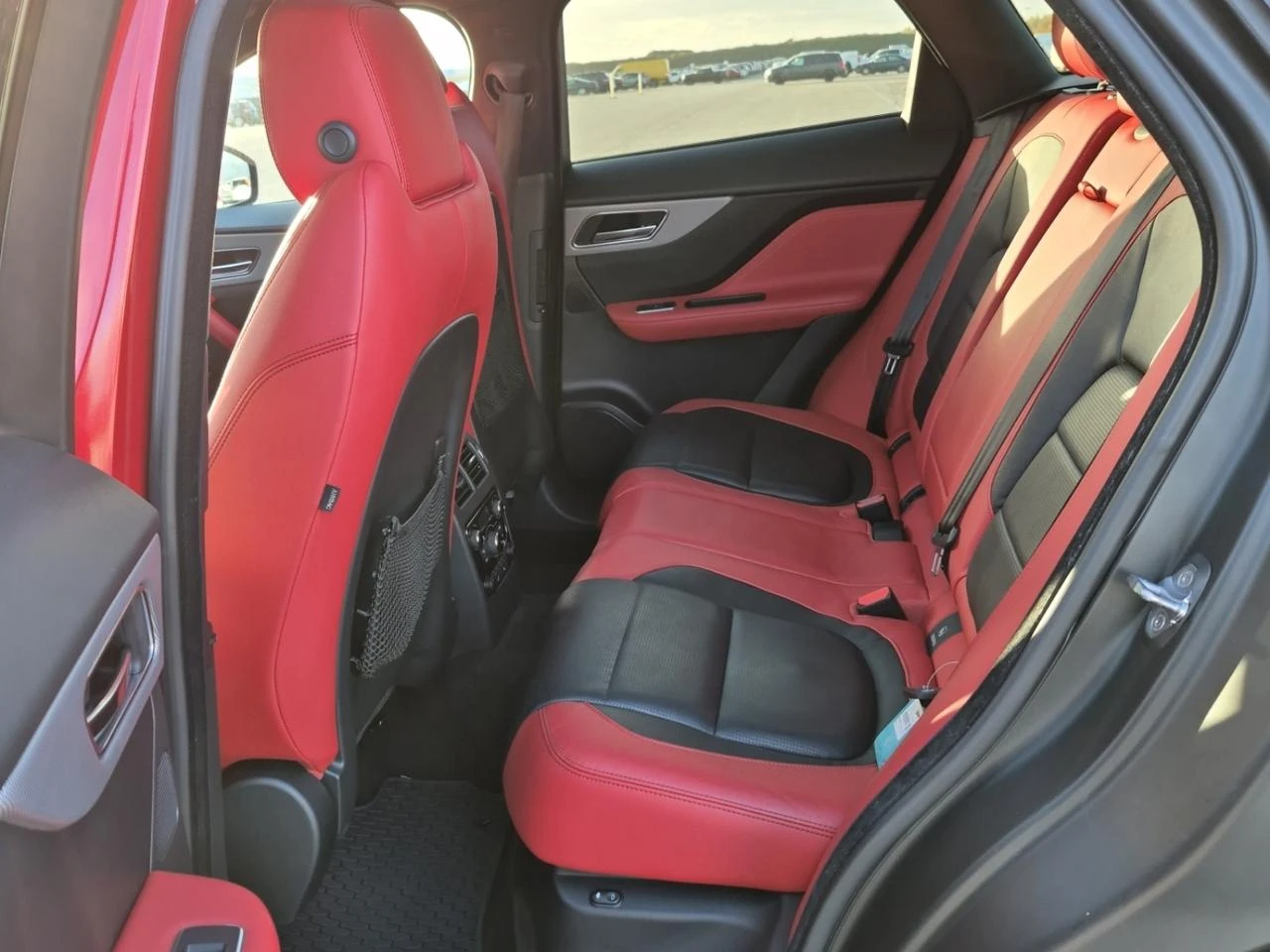 Jaguar F-PACE S 3.0* HeadUp* * 360* Distronic*  | Mobile.bg   11