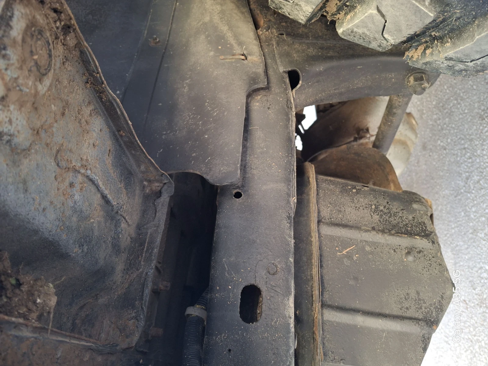 Hyundai Galloper 1.9ТДИ - изображение 6