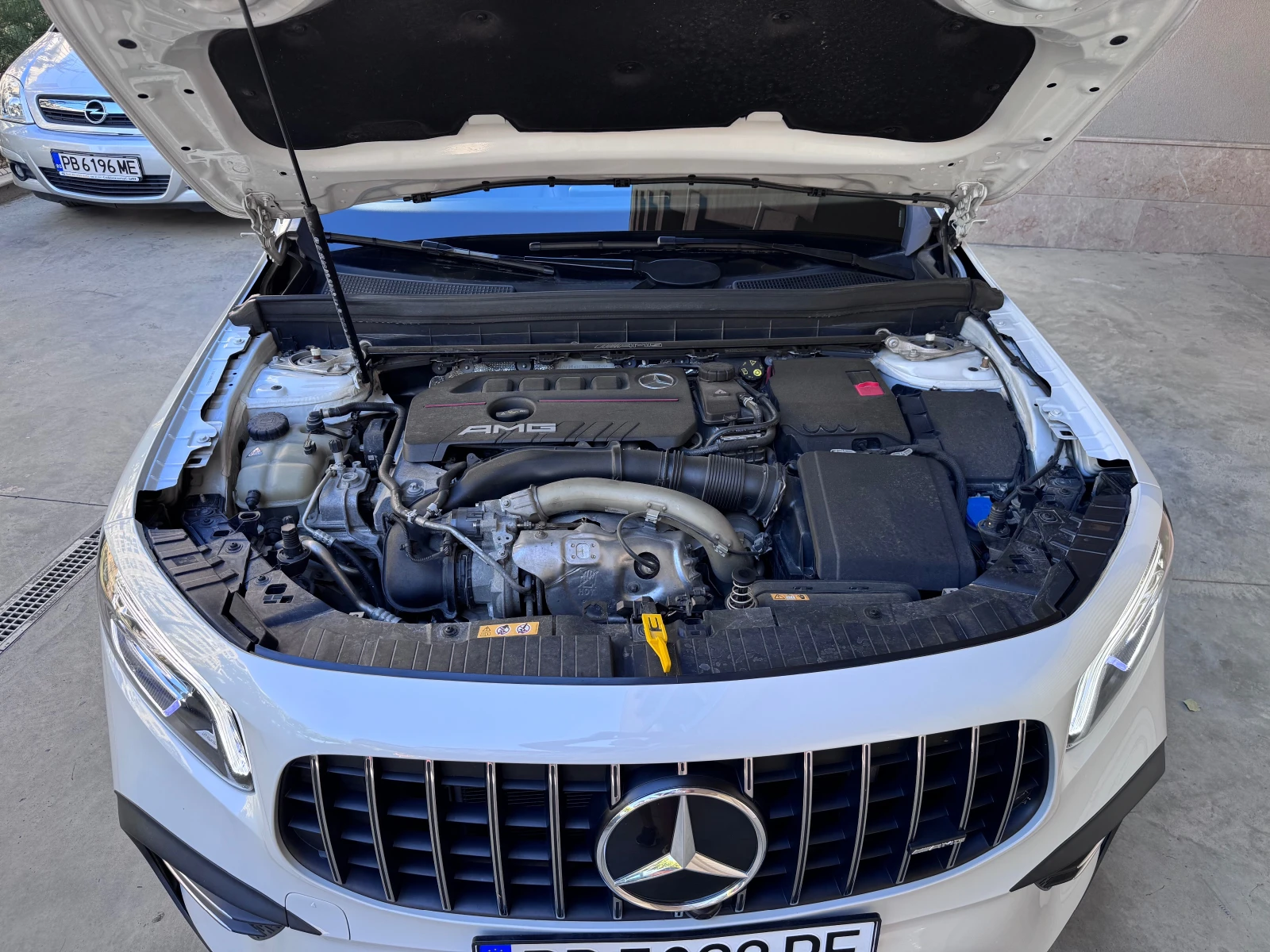 Mercedes-Benz GLB 35AMG* 4MATIC+ * 55KM* TOP*  - изображение 6