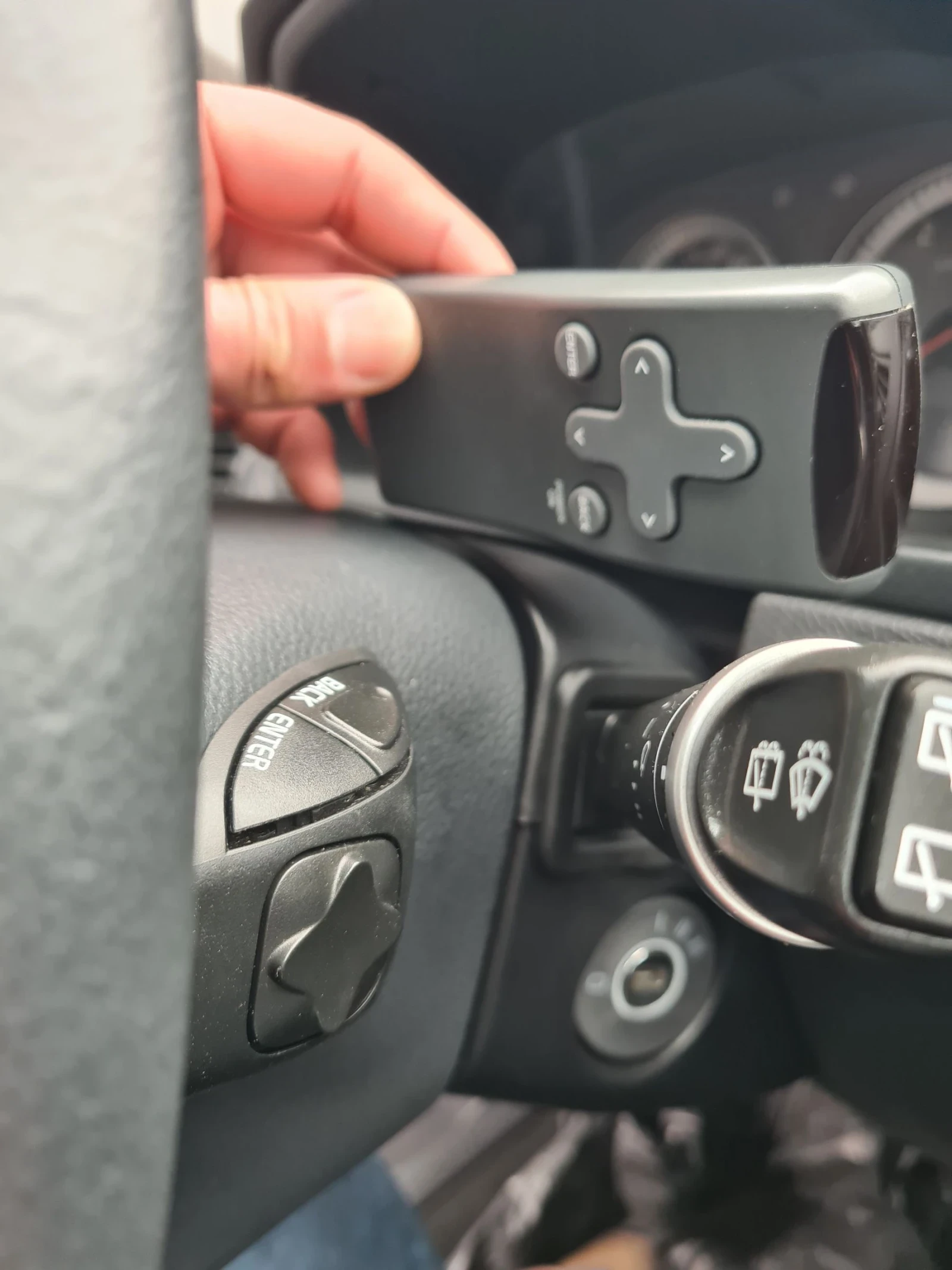 Volvo Xc90 2.4 AWD 7����� | Mobile.bg � ����������� 13