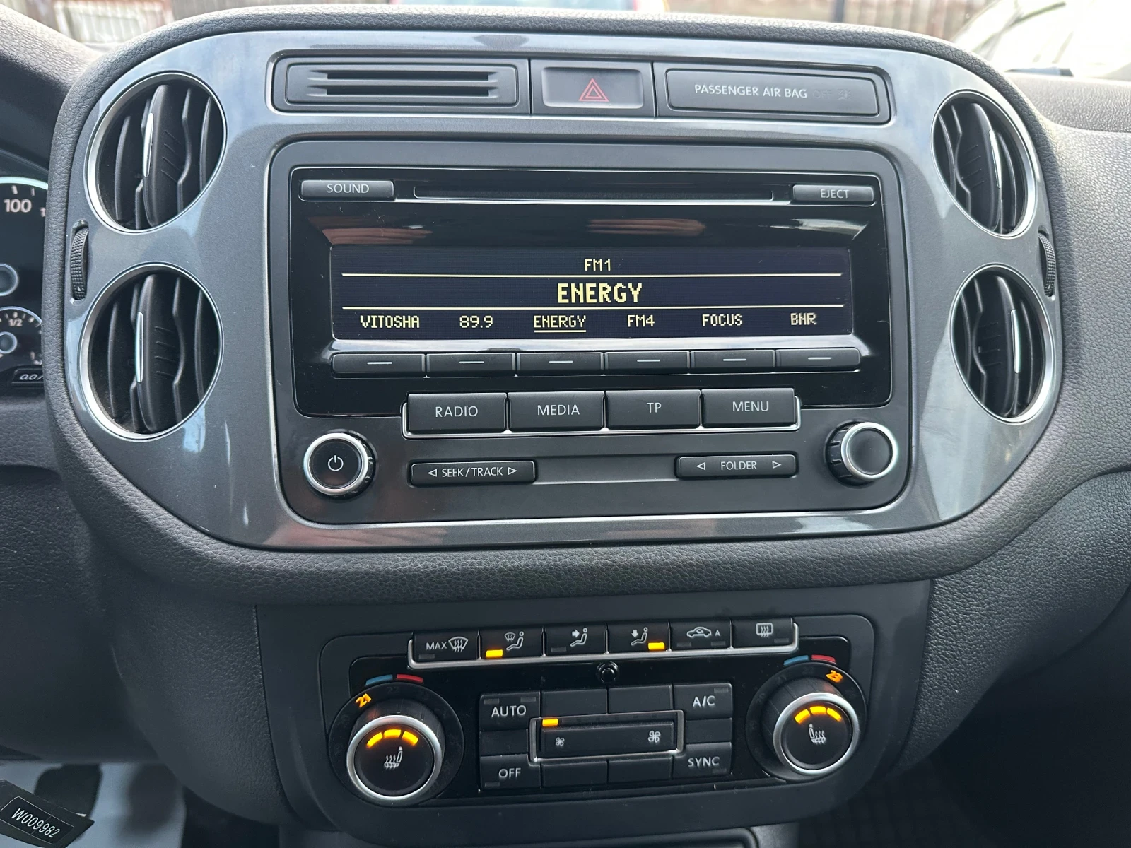 VW Tiguan 2.0-TDI-110k.c | Mobile.bg � ����������� 10