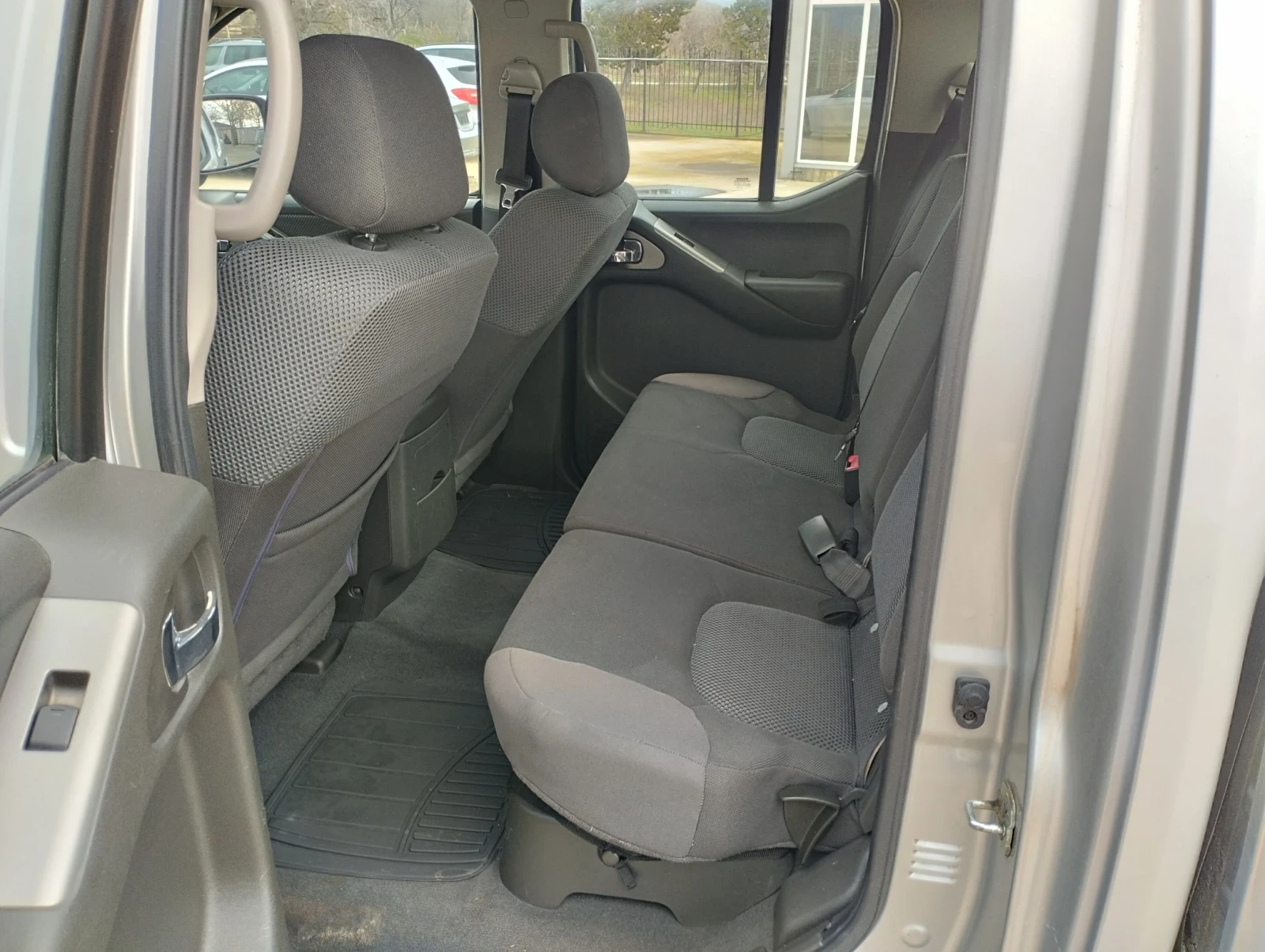 Nissan Navara 2.5 DCI - изображение 10