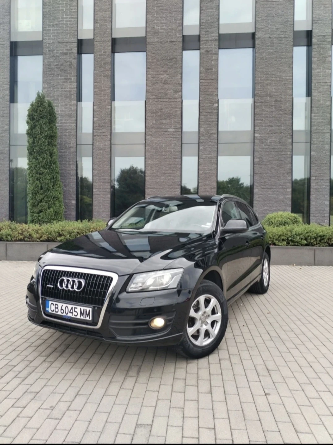 Audi Q5 2.0  170 kc дизел