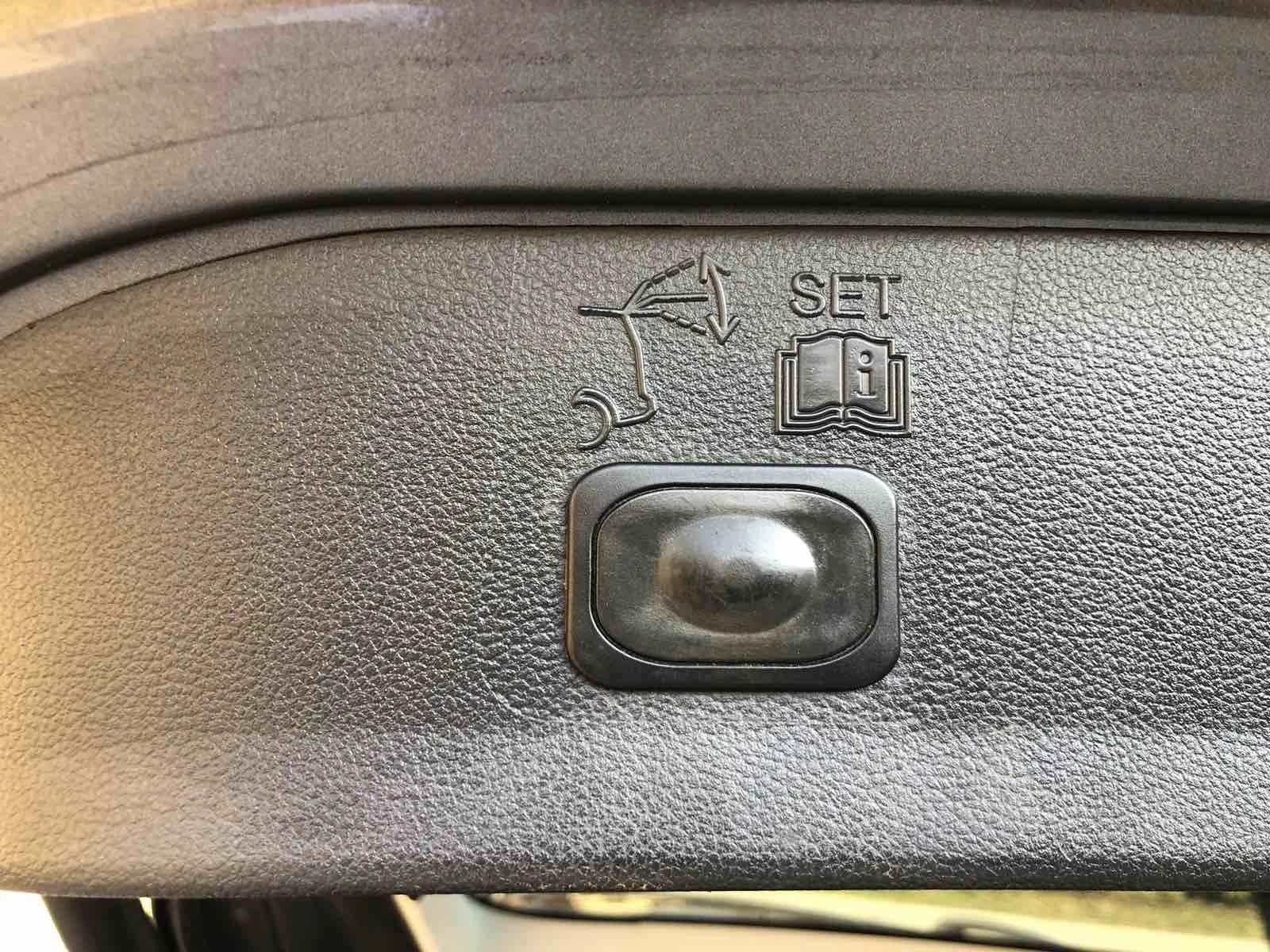 Ford Kuga 2.0TDCI;TITANIUM;:4wd:;140kc;:!!!ПАНОРАМА!!!!УНИКА, снимка 15 - Автомобили и джипове - 53764214