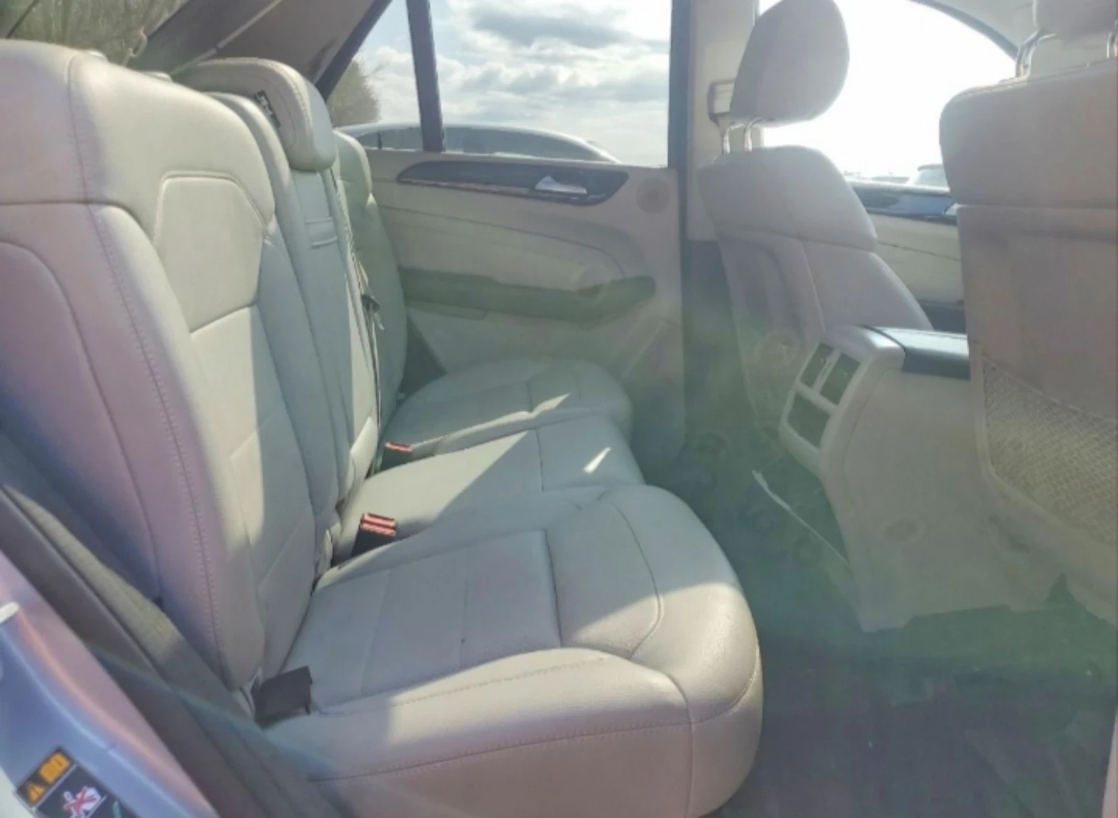 Mercedes-Benz ML 350   350 БлуеТек Нов Внос , снимка 11 - Автомобили и джипове - 53827714