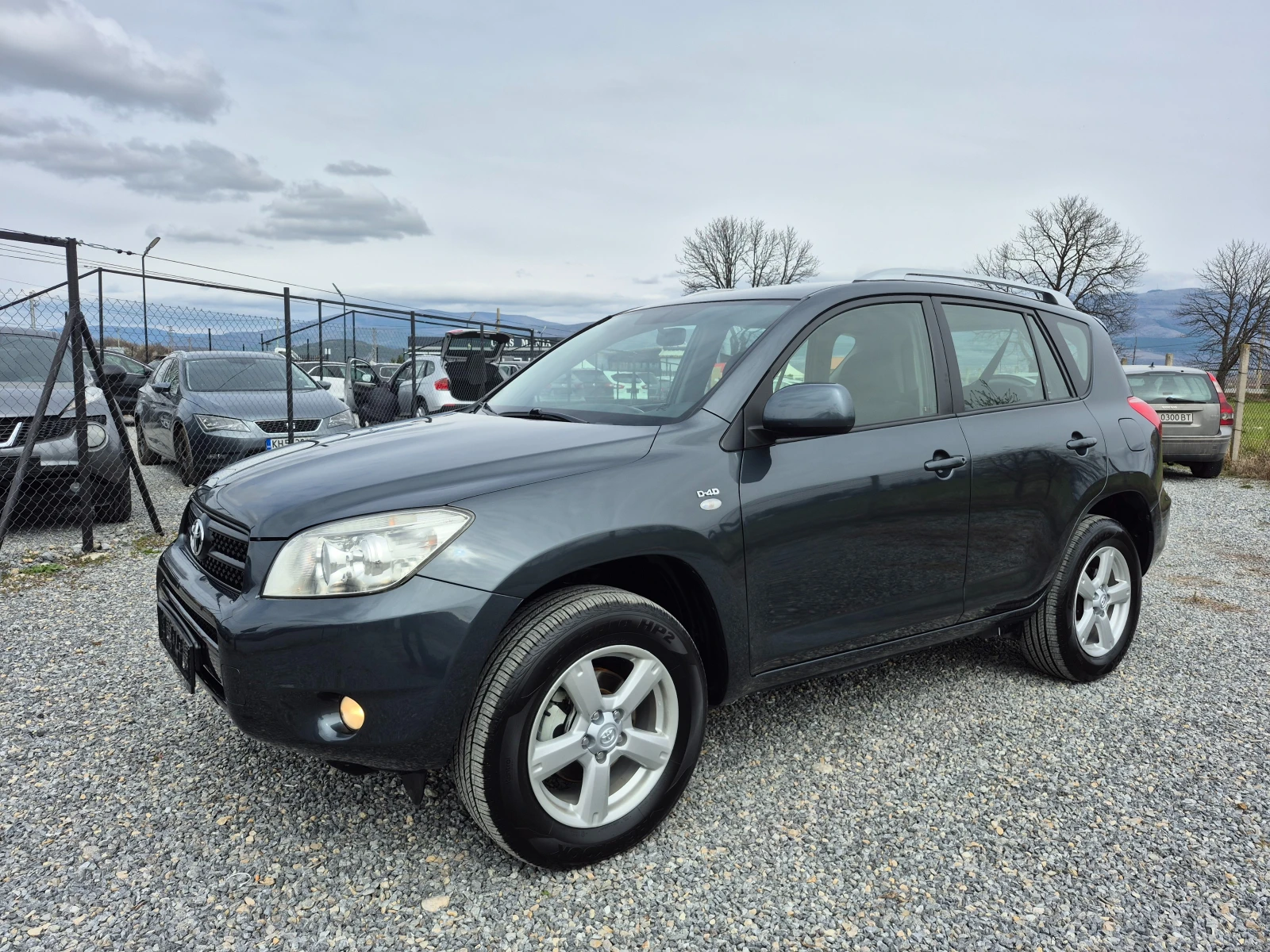 Toyota Rav4 2.2  D4D     136 k.s, снимка 2 - Автомобили и джипове - 53953363