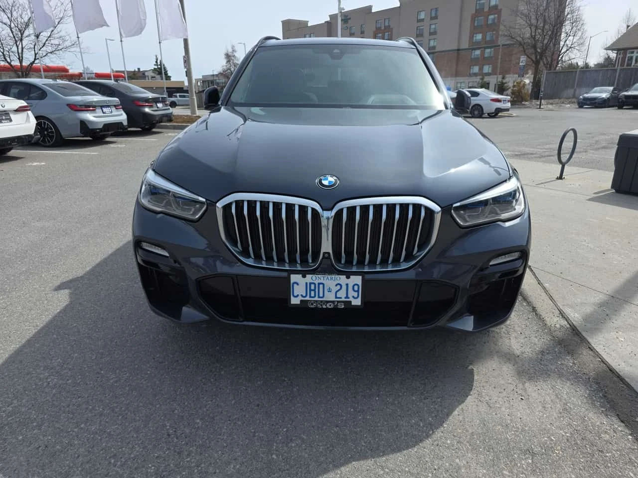 BMW X5 М ПАКЕТ/xDrive40i/CARFAX/ЛАЗЕРИ/ПАНО/ПОДГРЕВ/360 К, снимка 2 - Автомобили и джипове - 54168315