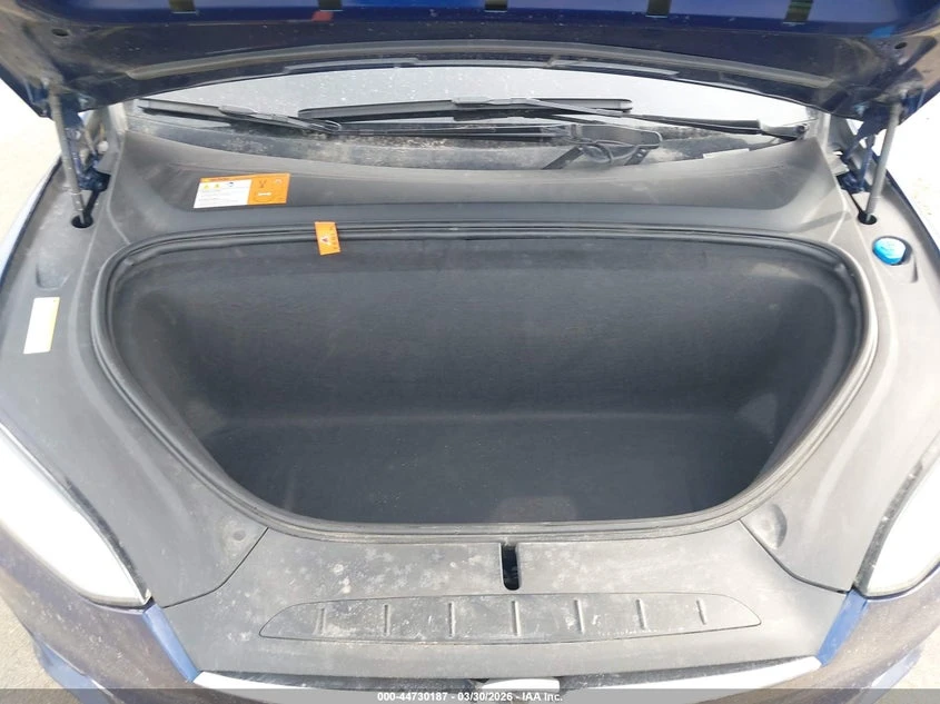 Tesla Model X, снимка 10 - Автомобили и джипове - 54672793