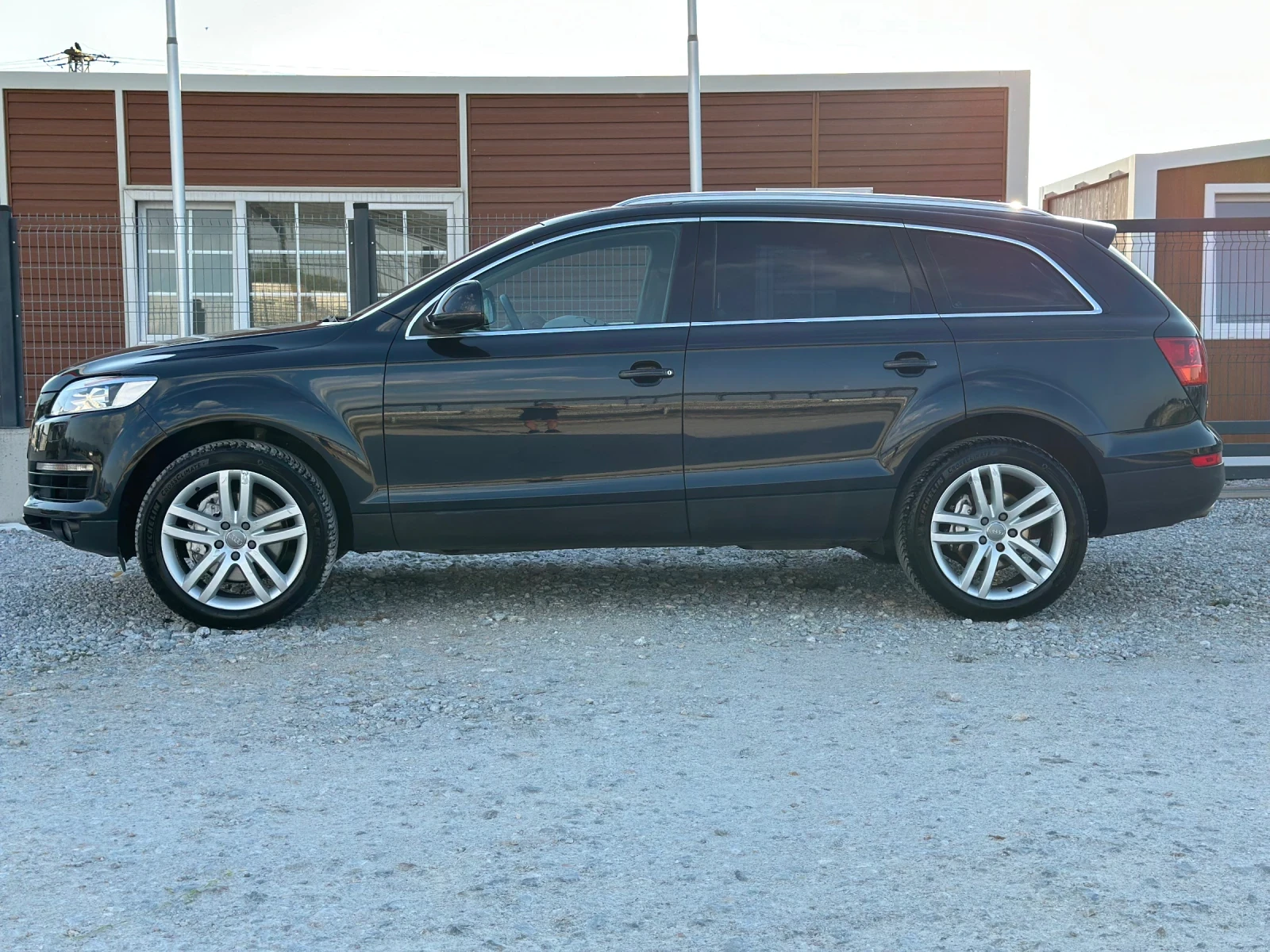 Audi Q7 Audi Q7 3000 TDI 7 местна, снимка 5 - Автомобили и джипове - 55093453