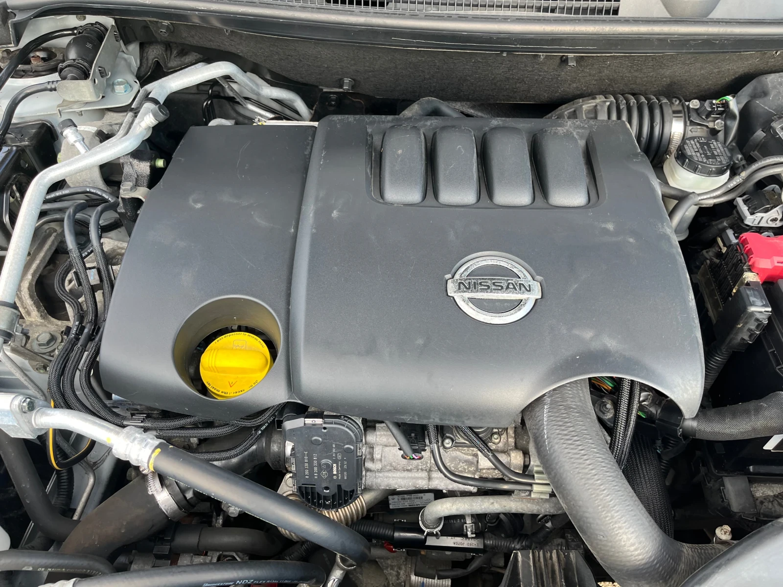 Nissan Qashqai 2.0DCI-4x4-7m.PANO-ITALIA, снимка 16 - Автомобили и джипове - 55469754